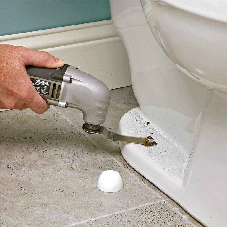 Toilet Removal Process | Tub Reglazing | Bathtub Refinishing | VT Lakewood Tub Reglazing