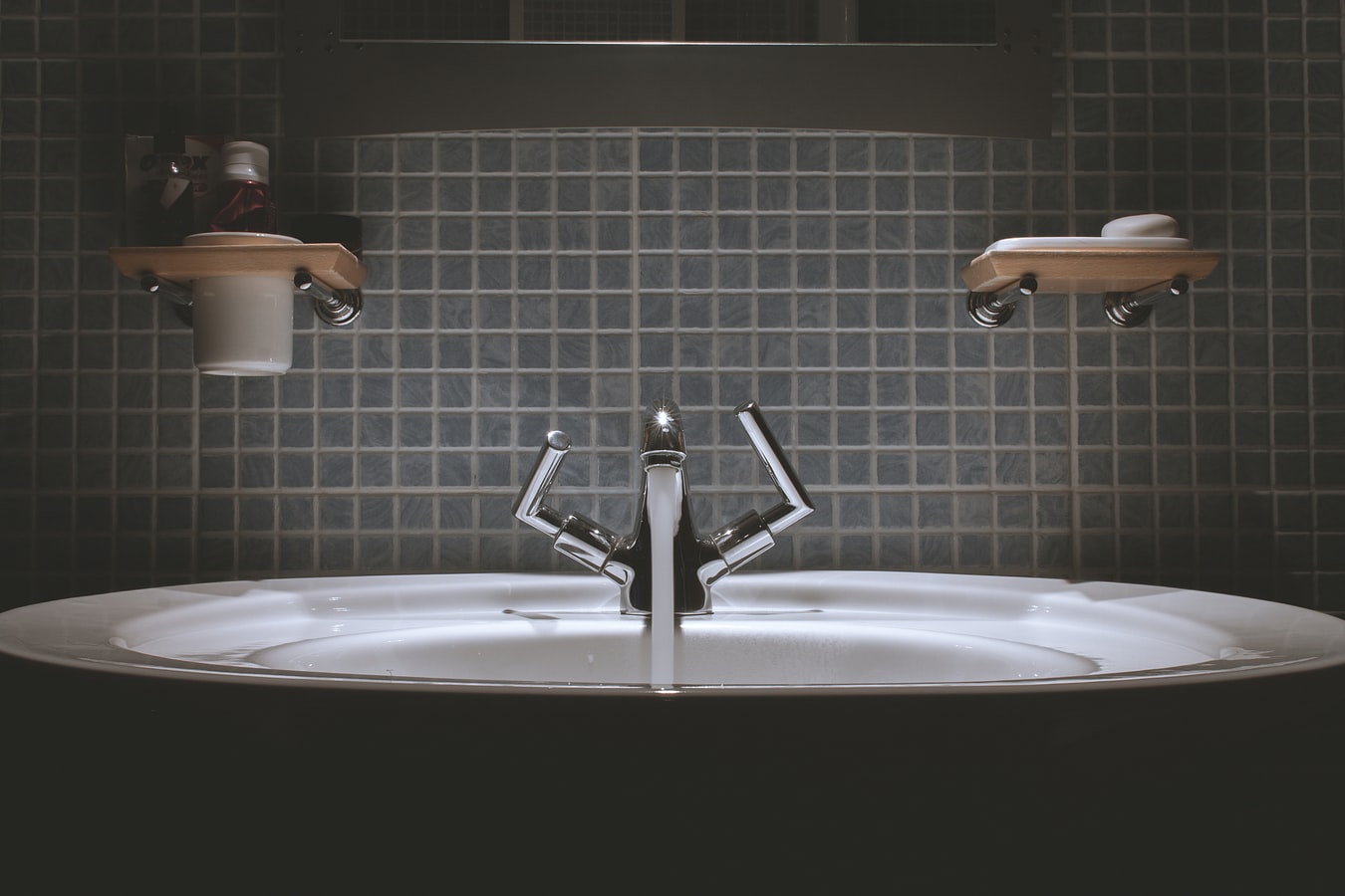 bathroom fixtures |Tub Reglazing | Bathtub Refinishing | VT Lakewood Tub Reglazing